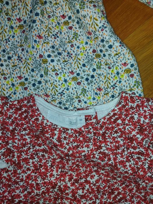 2 x Vestido menina 12/18 meses