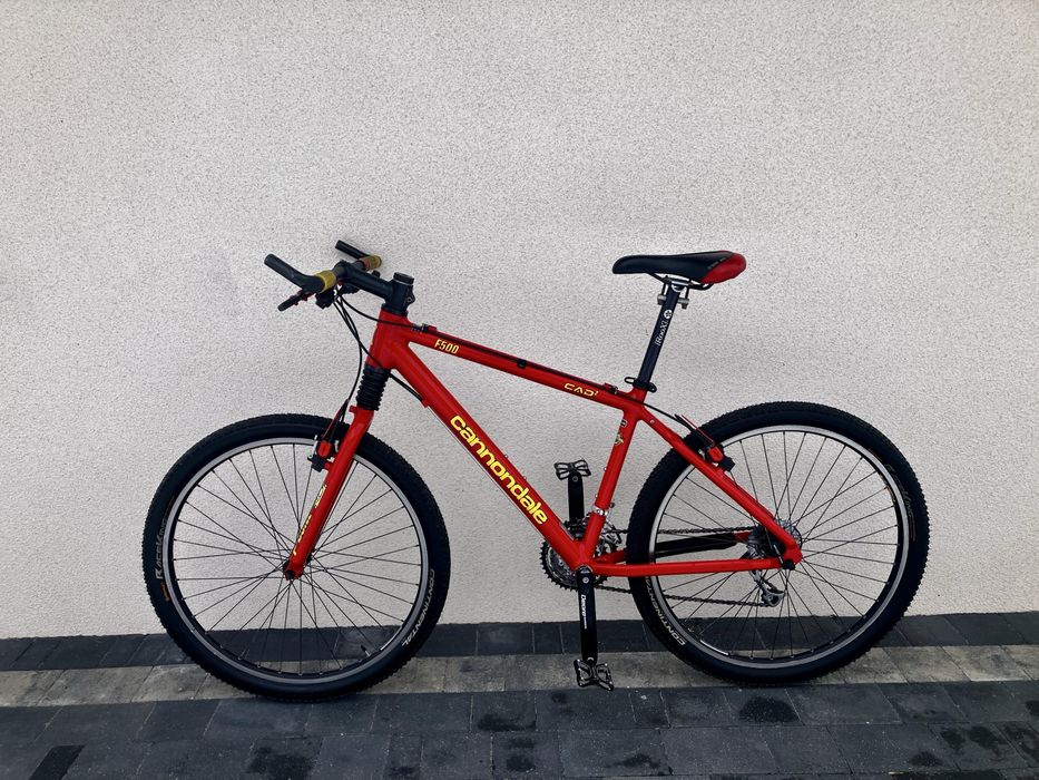 Cannondale F500 / Roz. M / Headshok / Magura