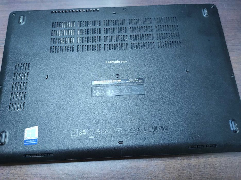 Laptop Dell Latitude 5490 i7-8650U, SDD 512 GB, 16 GB RAM