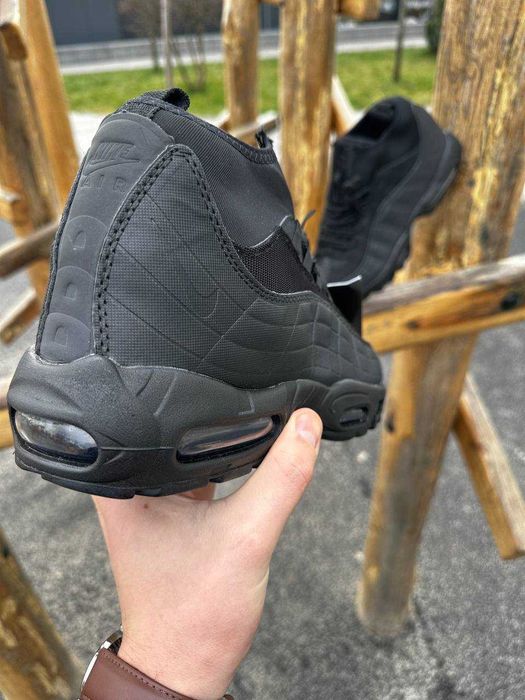 Кросiвки Nike Air Max 95 Sneakerboot 
Зима (до -15 градусів)