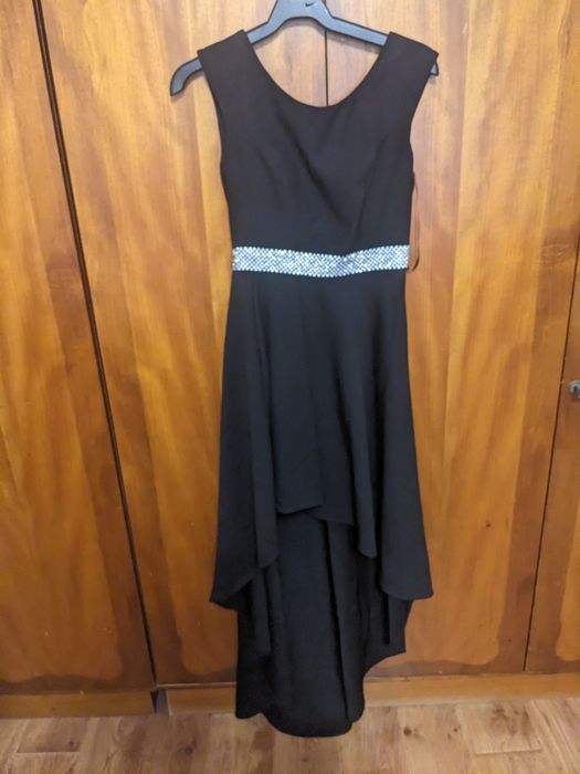 Продам платье новогодние.