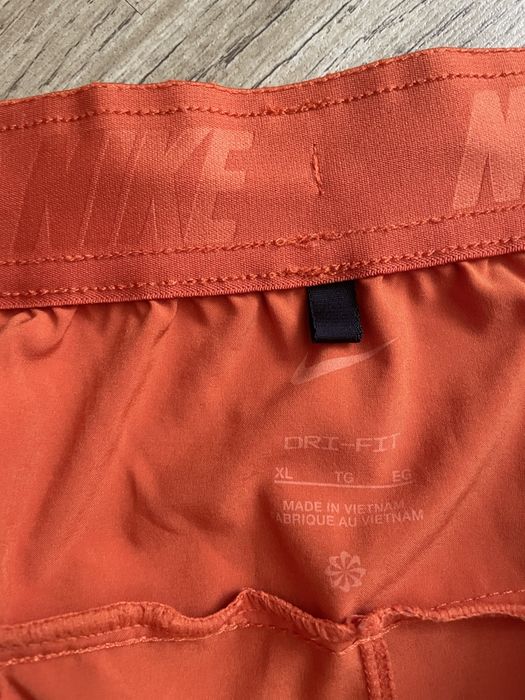 Nike Dri-fit чоловічі шорти  (роз  XL