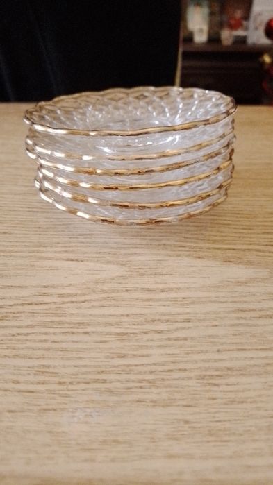 Vendo velharias baratas