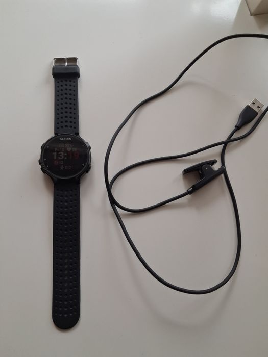 Garmin Forerunner 735XT