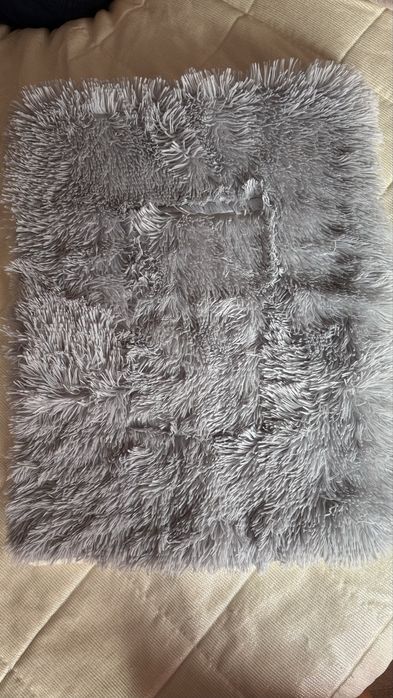 Cama para cão pequeno ou gato