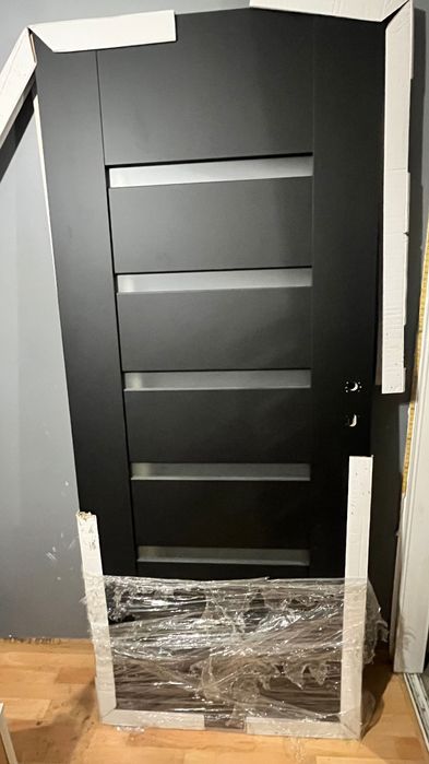 Drzwi wewnętrzne bezprzylgowe czarne nowe bel-pol