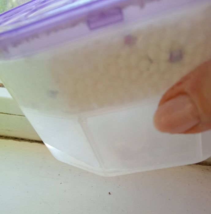 Поглинач вологи та запаху IRGE