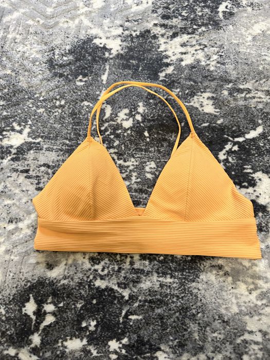 Топік оражевий з перехресними бретельками