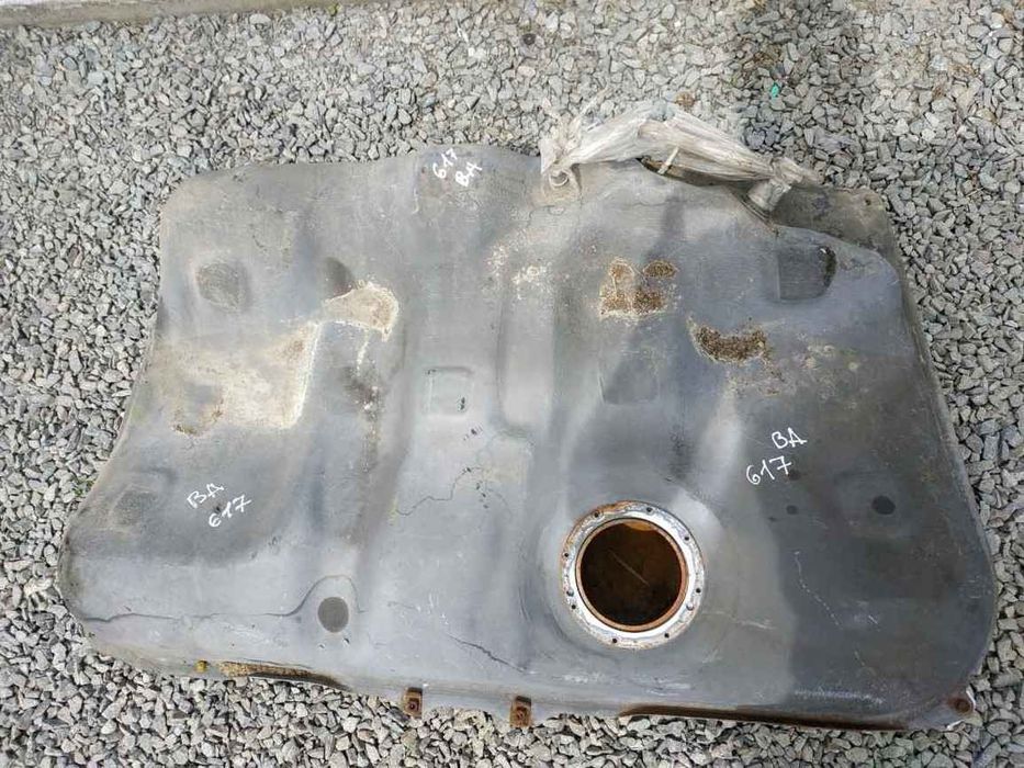 Toyota Camry V30 2001-2006 бак паливний  BA0617 7700106110