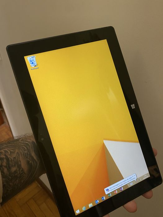 Microsoft Surface RT464194399172700161