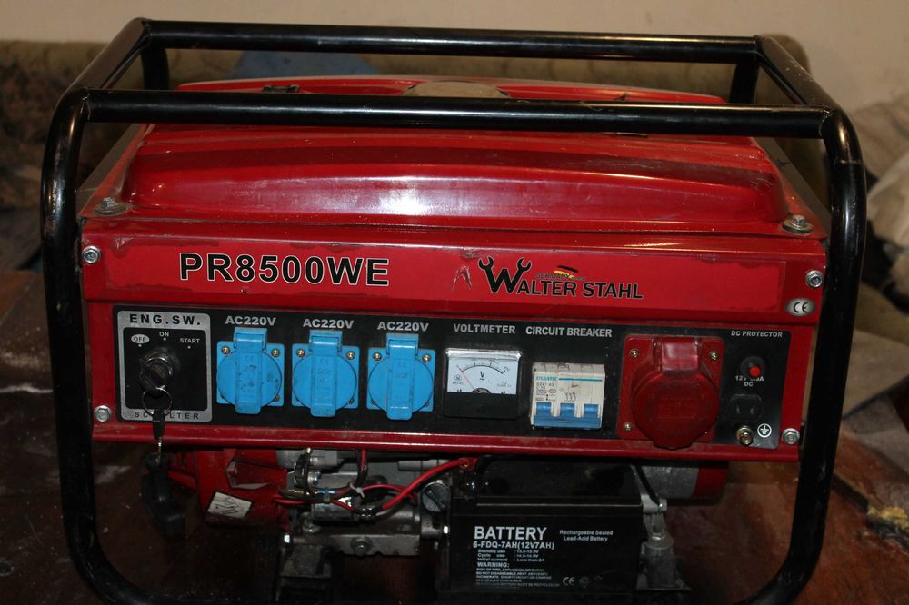 Генератор 220\380 . 8500 Квт. СТАРТЕР+Ручний пуск.