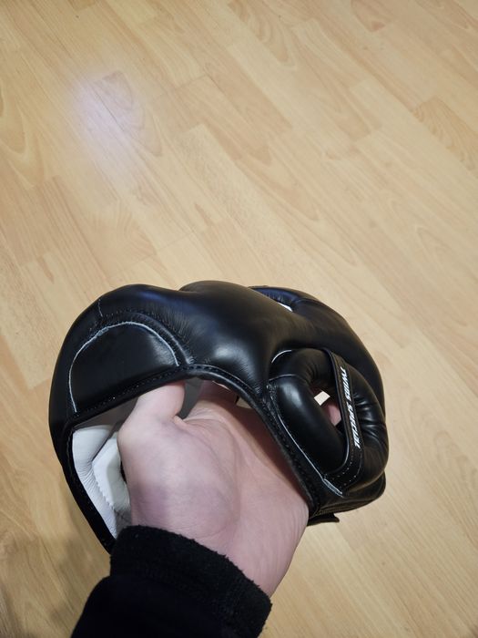 Шкіряний шолом Twins