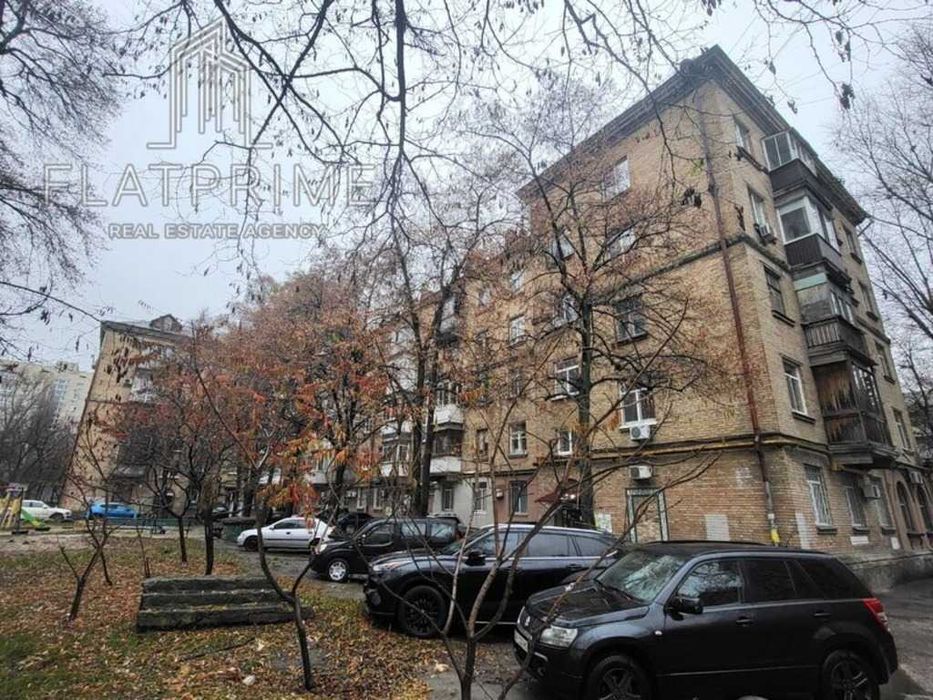 2-кімнатна квартира, вул. Деревлянська, 16, Шевченківський р-н.