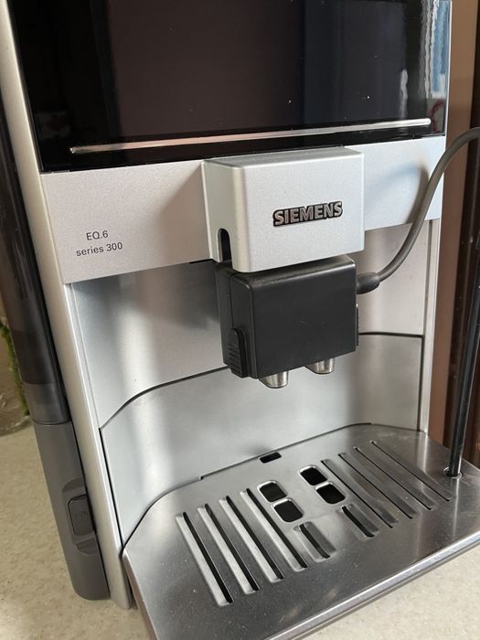 Кавомашина Siemens EQ.6 Series 300