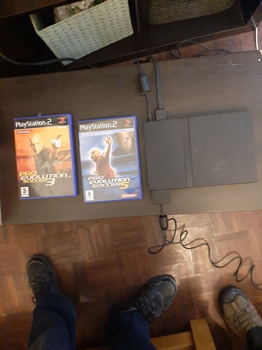 PLAYSTATION 2 em bom estado