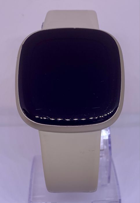 Fitbit VERSA 3,  10 sztuk / brak / reakcji na ladowarkę / stan bdb