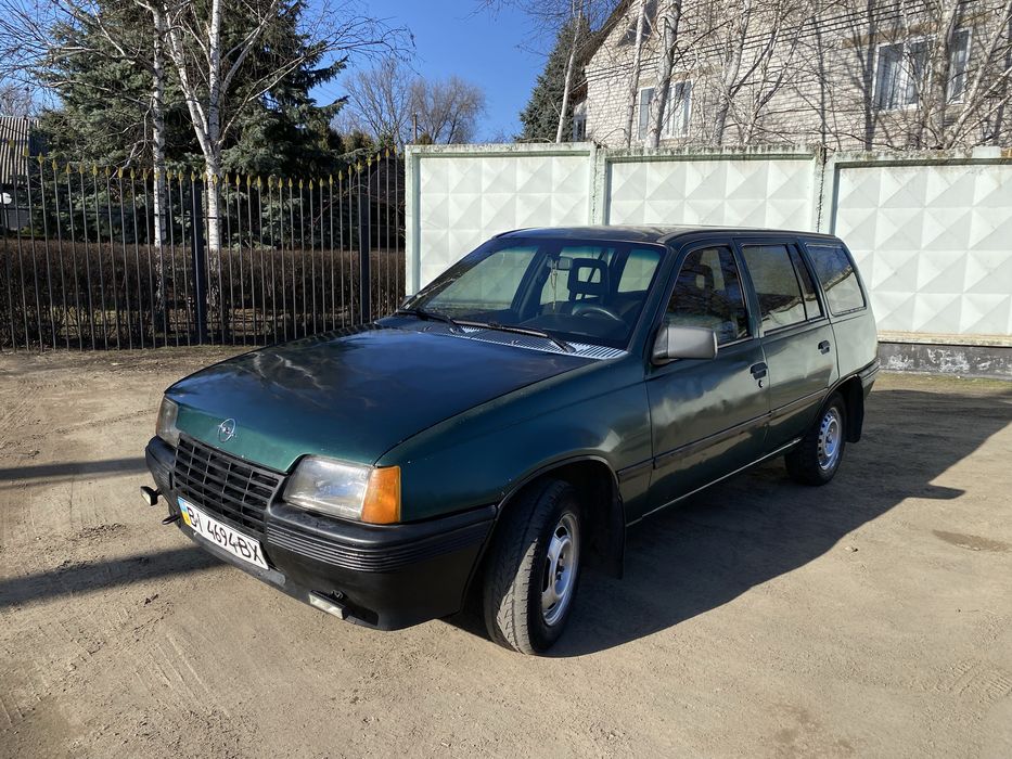 Opel Kadet 1.6 Дизель універсал Караван можлива Доставка по Україні