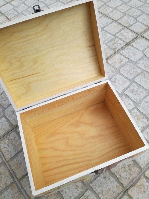 Guarda-Joias ou Caixas para criança, como NOVOS