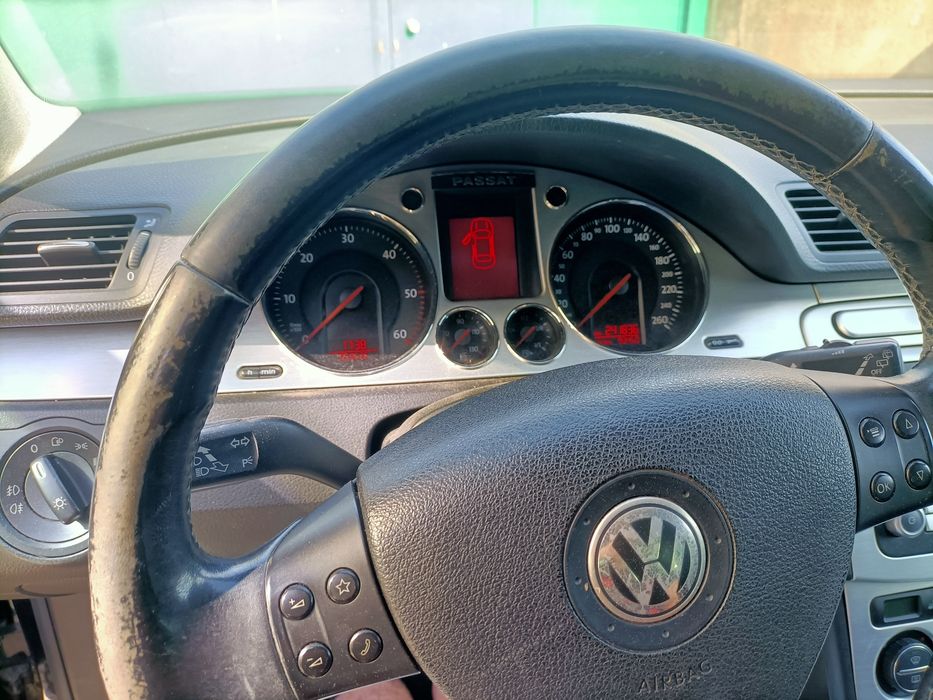 Vendo VW Passat  bom estado  todo reparado e revisões feitas