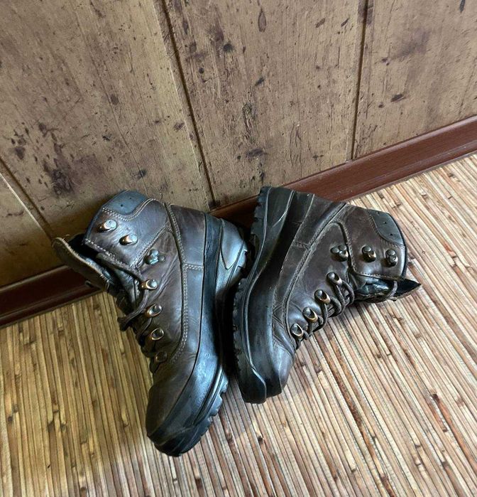 Ботинки Lowa Gore Tex 39 размер