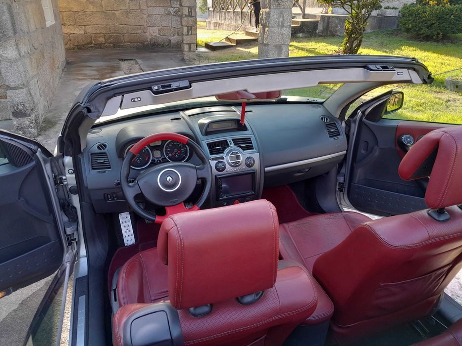 Vendo megane 2 cc 1900 dci 120 cv de 2006.placa estrangeira