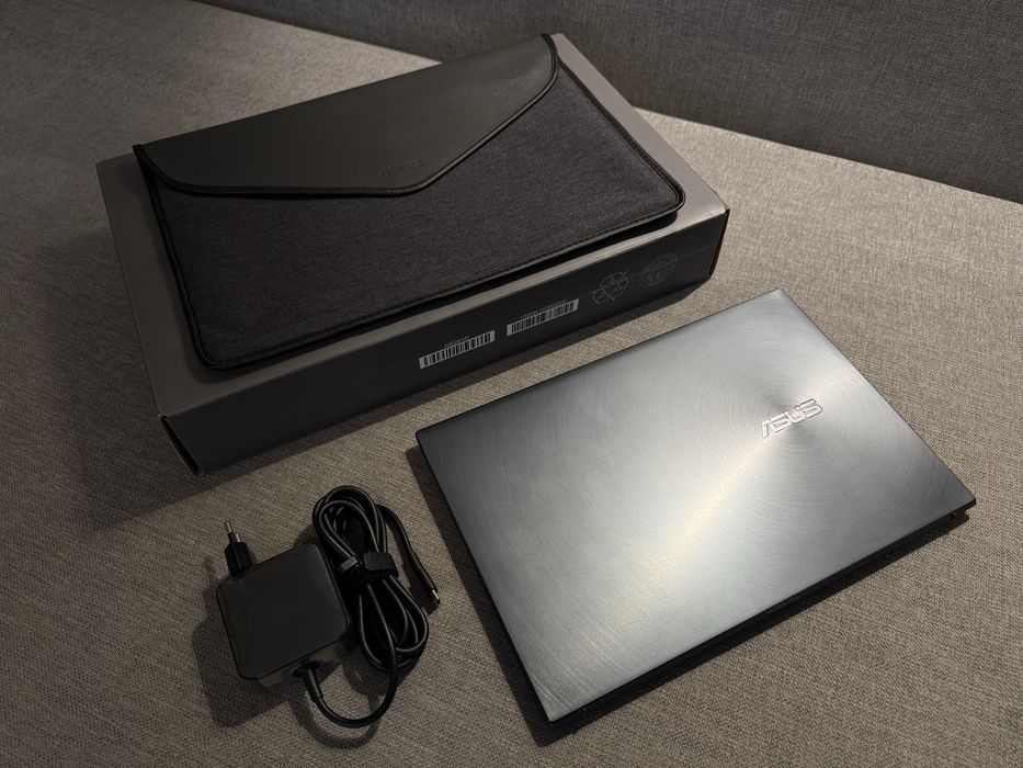 Asus Zenbook UX325J 13 OLED Ідеальний стан, повна комплектація