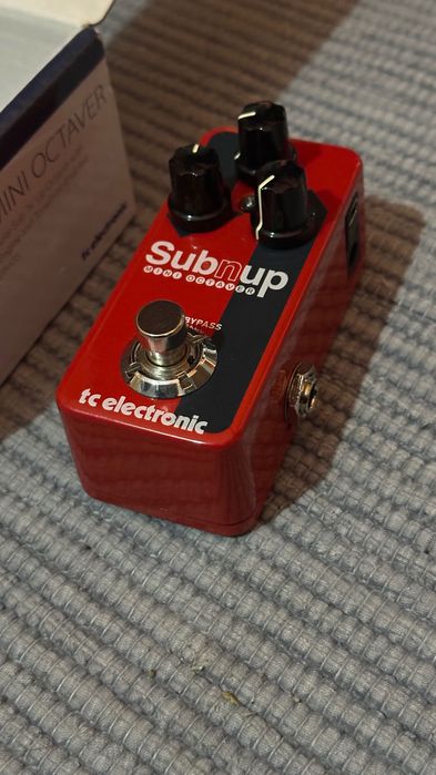 Pedal guitarra Subnup mini octaver