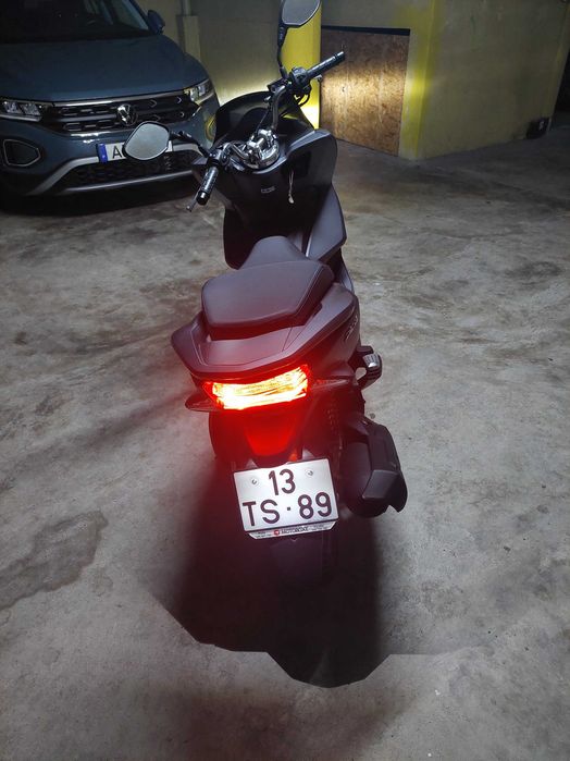 Honda PCX 125 Ano 2017 com 3603 KMs