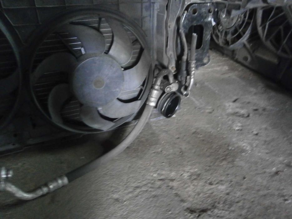 audi A3 8P 1.9 tdi 2,0 TDI 05-08 pas przedni kompletny
