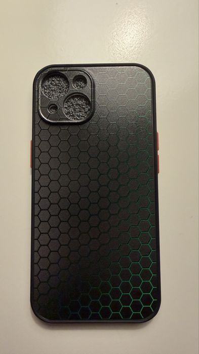 4 szt etui do iPhone 15. Nowe. Okazja