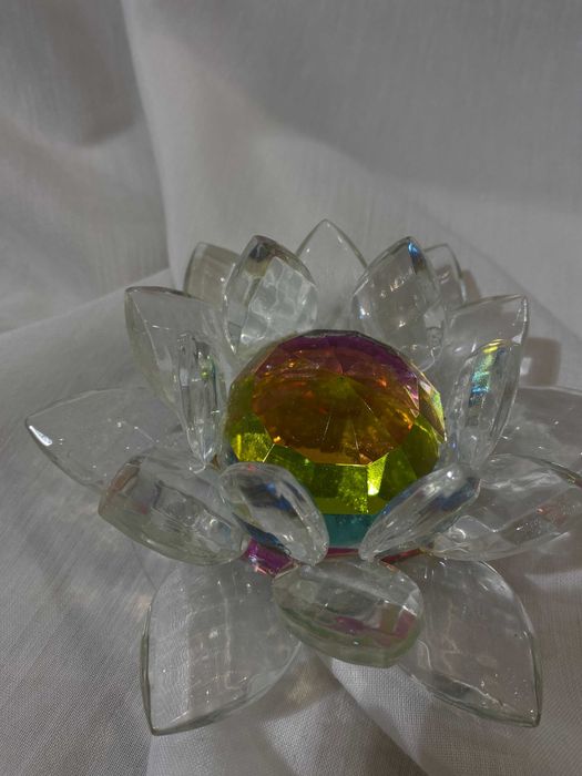 Flor de Lótus em Cristal