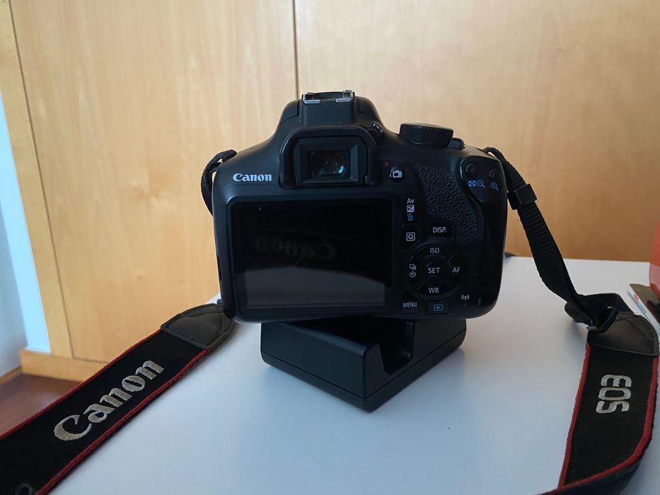 Canon EOS 1300d Corpo