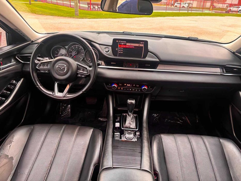 Mazda 6 Signature      2018