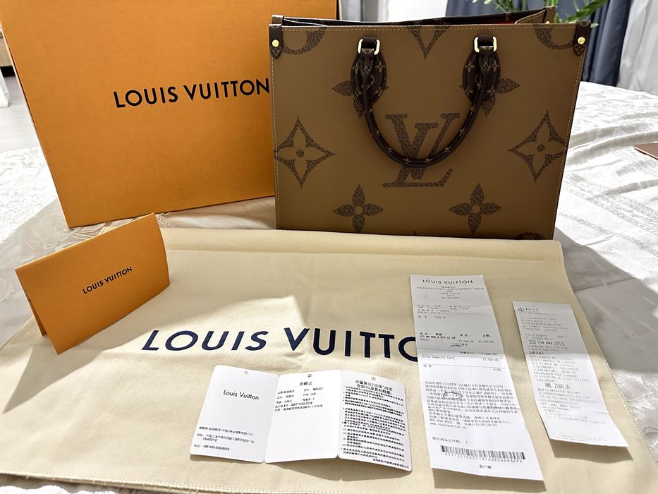 Сумка Louis Vuitton OnTheGo MM Monogram Giant