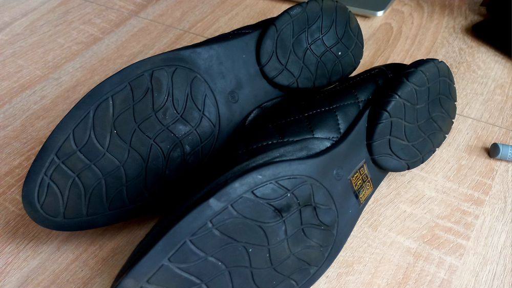 Шкіряні балетки  Aquamarin  р.40