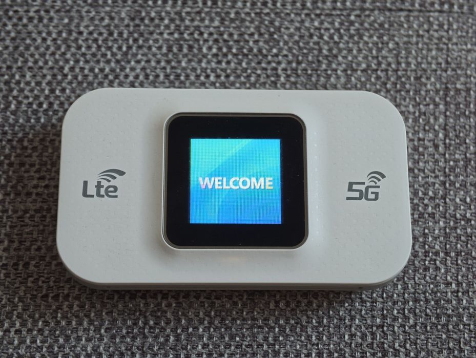 Przenośny router bezprzewodowy Wi-Fi 4G LTE