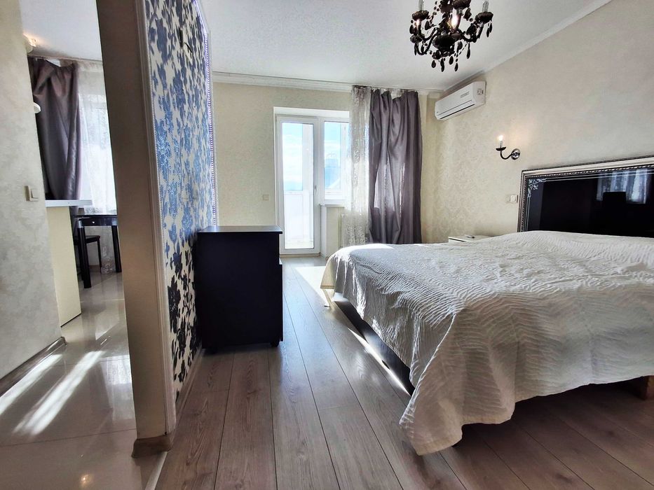 Оренда класної 1к квартири в Центрі, 35м2, вул. Саксаганського, 7, метро Палац спорту