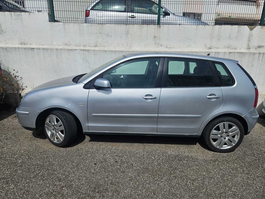 VW POLO 1.2 Confortline A.C Ótimo estado