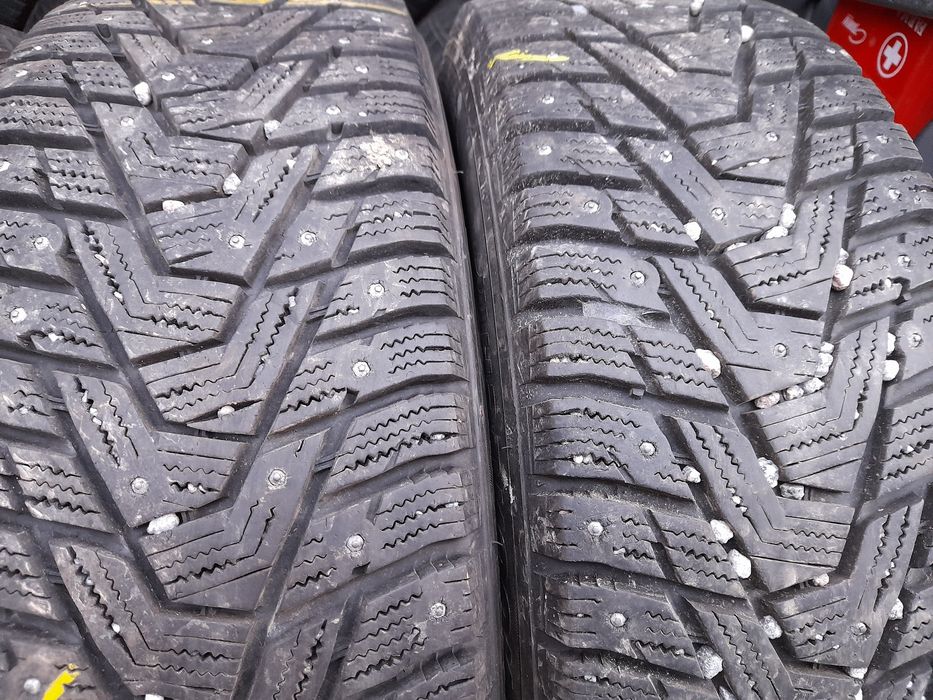 Opony zimowe  215/65r17 i 2021 skandynawskie