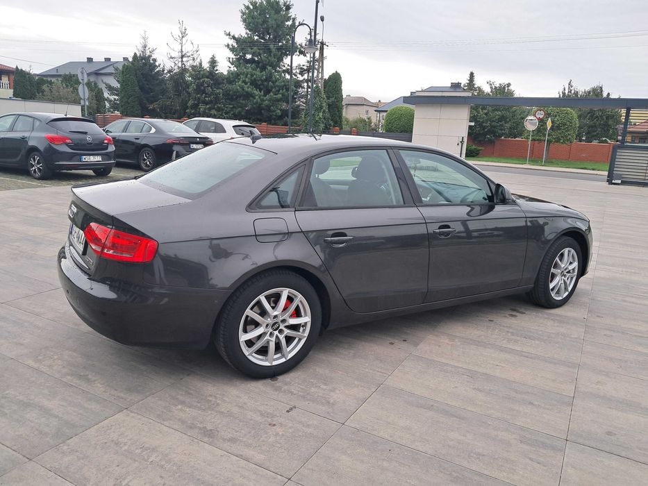Audi A4 B8 2.0 TDI 143 KM