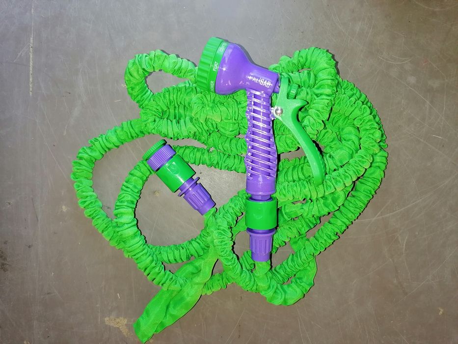 Шланг прочный растягивающийся для полива