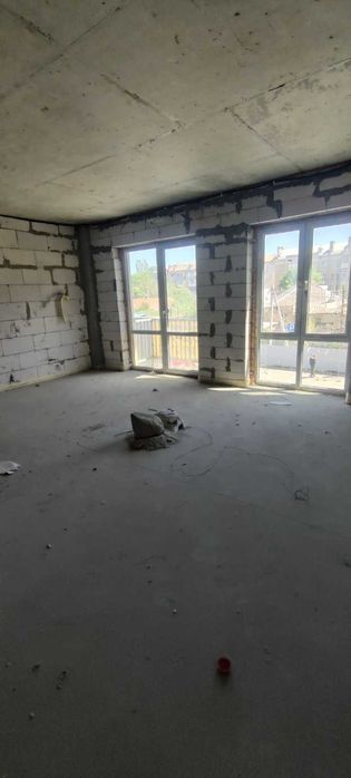 Продается 1-комн. квартира пр-т Центральный 82
