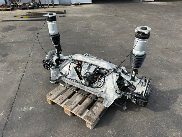 TESLA S  nowa oś napędowa tylna kompletna