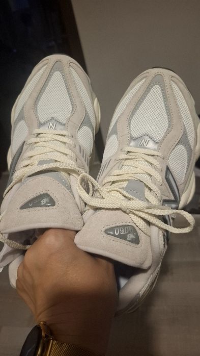 Nowe New Balance 9060 wkładka 26cm