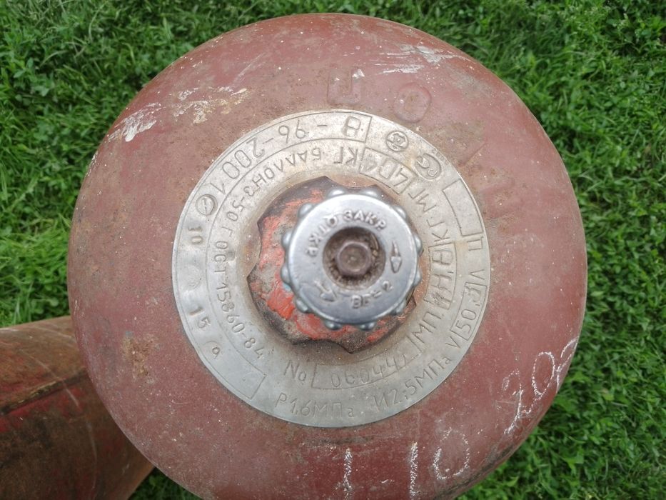 Продам 4 газових балонів