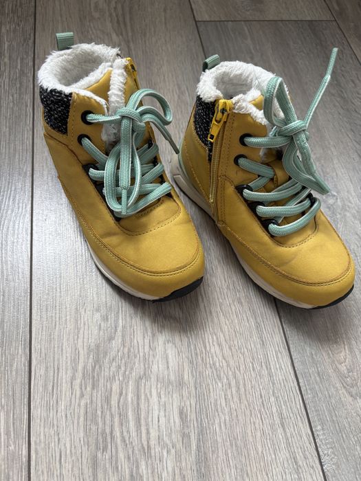 Детская обувь, бесплатно