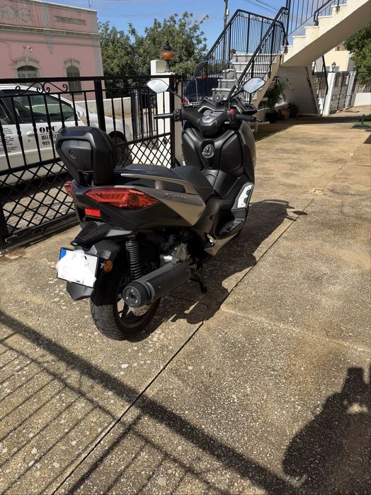 X-MAX 125 troca por carros