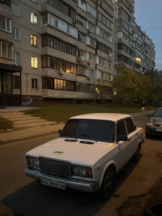 ваз 2107, 2007г инжектор