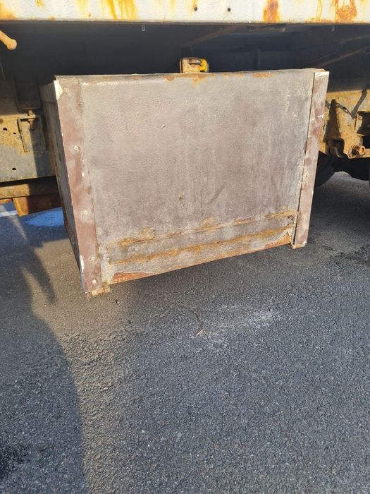 Ящик для інтрументів для грузових авто евакуаторів.