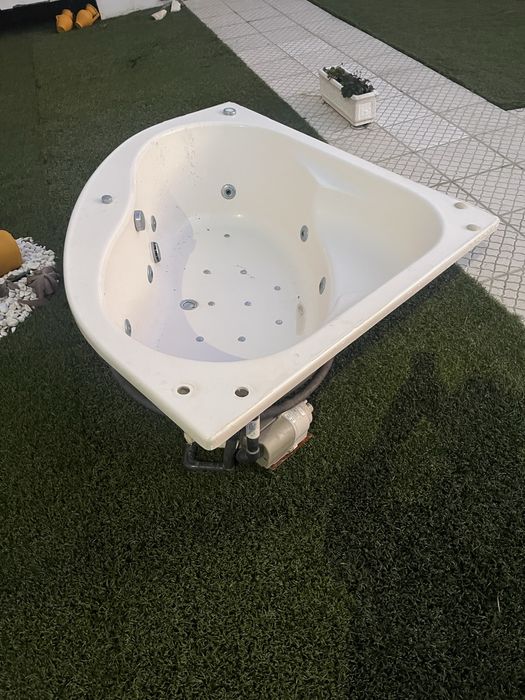 Banheira de hidromassagem